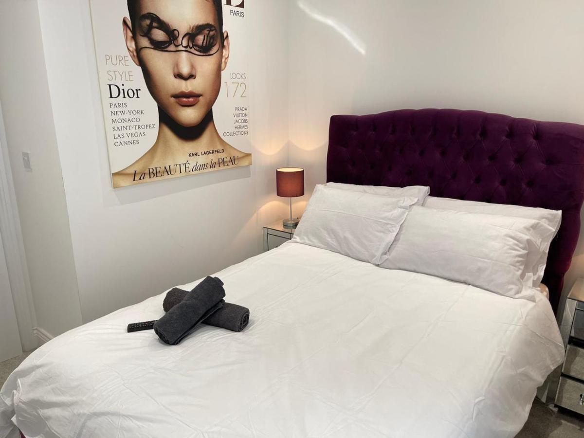 Ferienwohnung Salt Hill Windsor Legoland Eton Heathrow Luxury 2 Bed 1 Bath Free Parking Slough Exterior foto