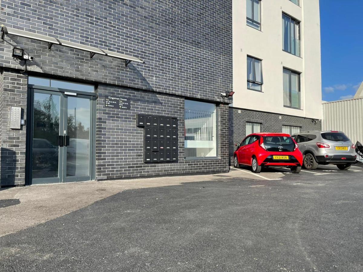 Ferienwohnung Salt Hill Windsor Legoland Eton Heathrow Luxury 2 Bed 1 Bath Free Parking Slough Exterior foto